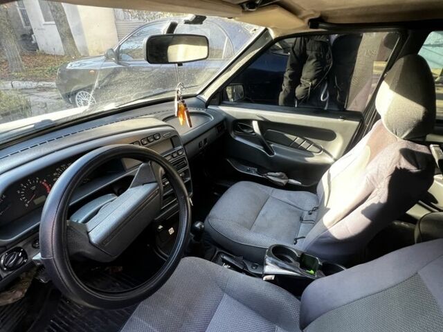 Зеленый ВАЗ 2115 Самара, объемом двигателя 1.6 л и пробегом 1 тыс. км за 1600 $, фото 6 на Automoto.ua