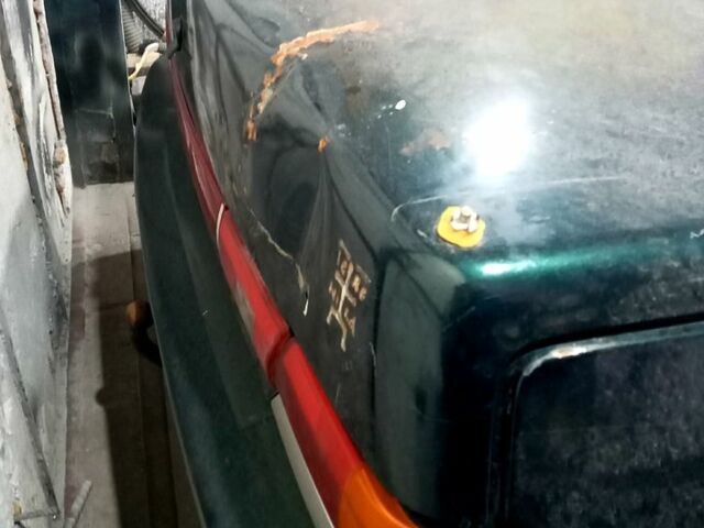 Зеленый ВАЗ 2115 Самара, объемом двигателя 1.6 л и пробегом 210 тыс. км за 500 $, фото 5 на Automoto.ua