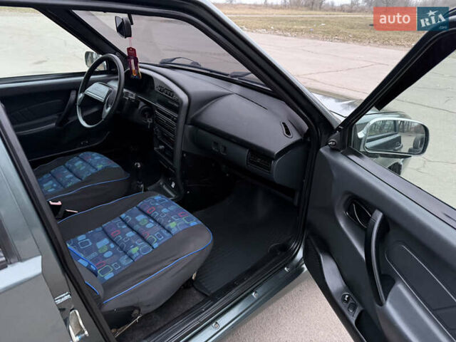 Зеленый ВАЗ 2115 Самара, объемом двигателя 1.6 л и пробегом 124 тыс. км за 2600 $, фото 29 на Automoto.ua