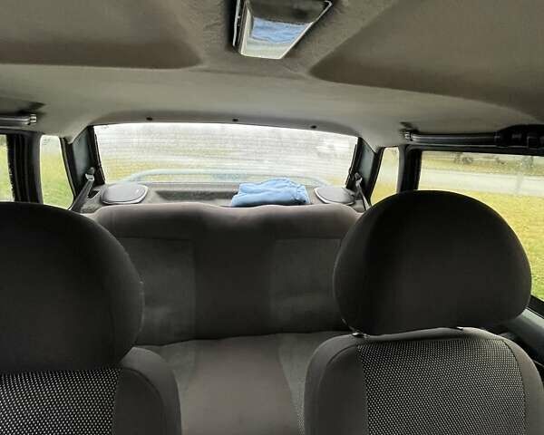 Зелений ВАЗ 2115 Самара, об'ємом двигуна 1.6 л та пробігом 129 тис. км за 2800 $, фото 14 на Automoto.ua