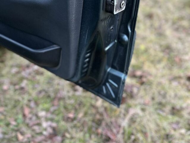 Зелений ВАЗ 2115 Самара, об'ємом двигуна 1.6 л та пробігом 291 тис. км за 1100 $, фото 10 на Automoto.ua