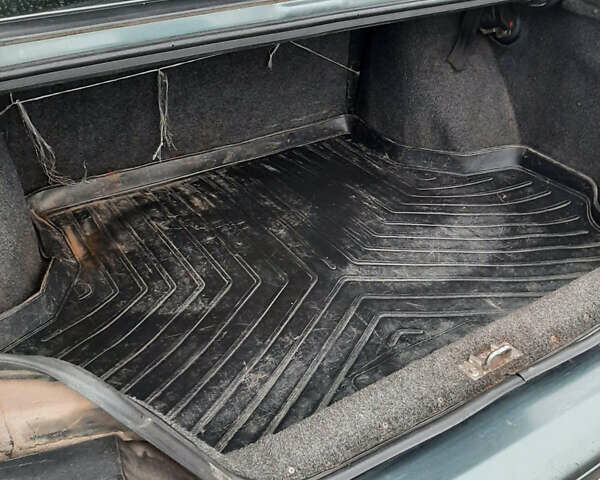 Зелений ВАЗ 2115 Самара, об'ємом двигуна 1.6 л та пробігом 250 тис. км за 2400 $, фото 18 на Automoto.ua