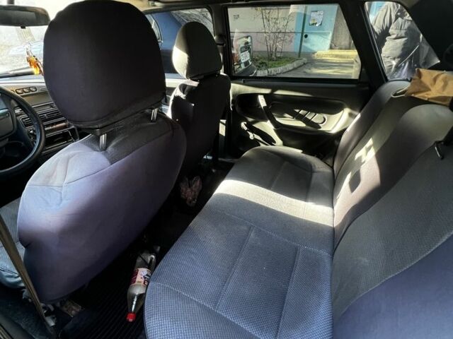 Зеленый ВАЗ 2115 Самара, объемом двигателя 1.6 л и пробегом 1 тыс. км за 1600 $, фото 7 на Automoto.ua