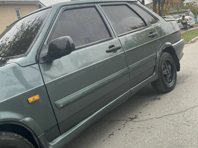 Зеленый ВАЗ 2115 Самара, объемом двигателя 1.6 л и пробегом 131 тыс. км за 1300 $, фото 2 на Automoto.ua