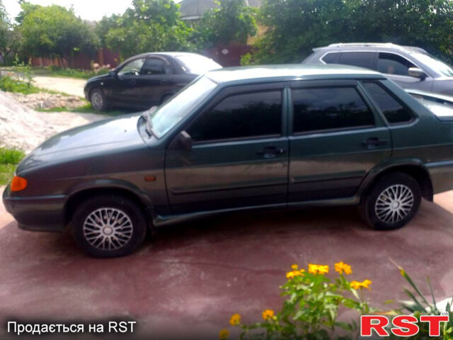 Зеленый ВАЗ 2115 Самара, объемом двигателя 1.6 л и пробегом 53 тыс. км за 3000 $, фото 3 на Automoto.ua