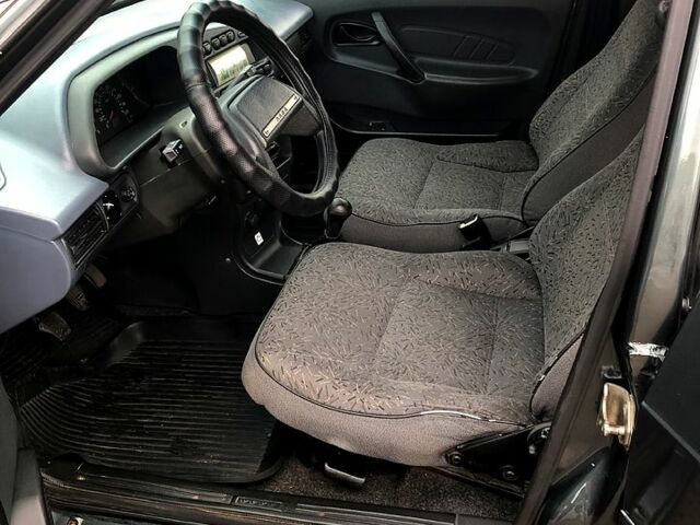 Зеленый ВАЗ 2115 Самара, объемом двигателя 1.6 л и пробегом 145 тыс. км за 1700 $, фото 9 на Automoto.ua