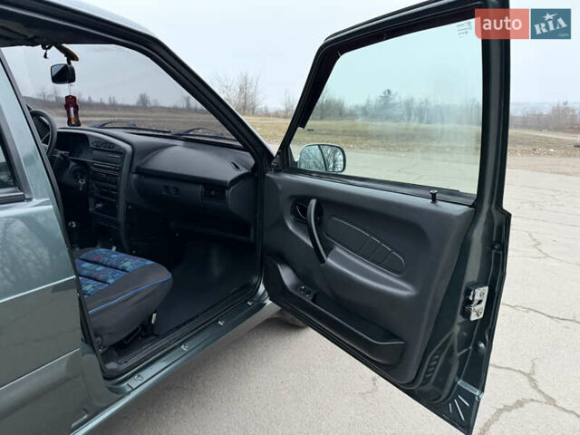 Зеленый ВАЗ 2115 Самара, объемом двигателя 1.6 л и пробегом 124 тыс. км за 2600 $, фото 28 на Automoto.ua