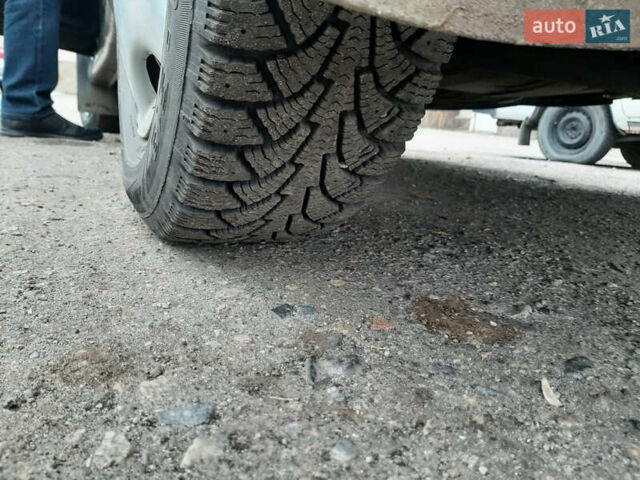 Зелений ВАЗ 2115 Самара, об'ємом двигуна 1.6 л та пробігом 250 тис. км за 2400 $, фото 19 на Automoto.ua