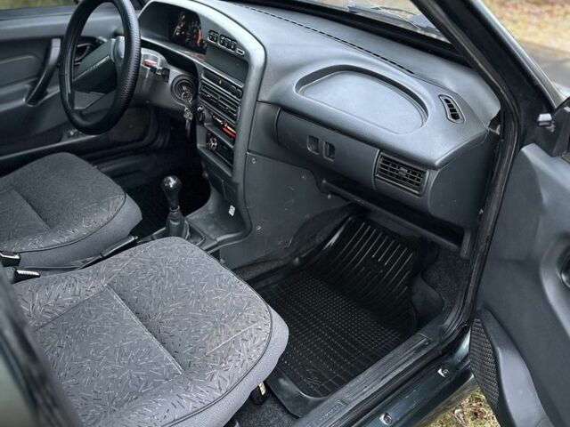 Зелений ВАЗ 2115 Самара, об'ємом двигуна 1.6 л та пробігом 291 тис. км за 1100 $, фото 9 на Automoto.ua