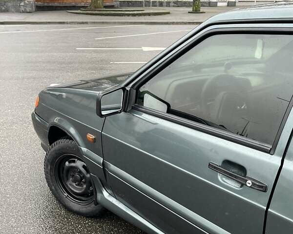 Зелений ВАЗ 2115 Самара, об'ємом двигуна 1.6 л та пробігом 129 тис. км за 2800 $, фото 6 на Automoto.ua