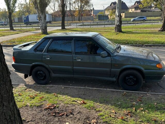 Зелений ВАЗ 2115 Самара, об'ємом двигуна 1.6 л та пробігом 190 тис. км за 2400 $, фото 4 на Automoto.ua