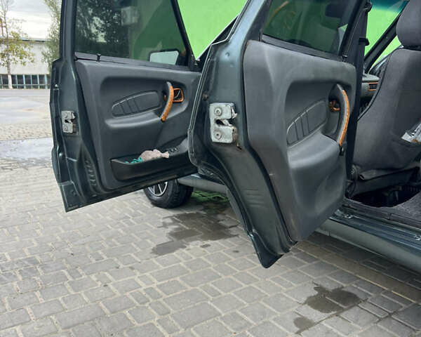 Зелений ВАЗ 2115 Самара, об'ємом двигуна 1.6 л та пробігом 172 тис. км за 2300 $, фото 9 на Automoto.ua