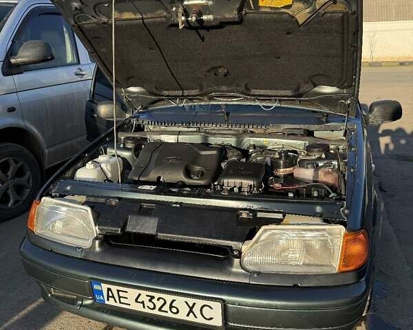 Зеленый ВАЗ 2115 Самара, объемом двигателя 1.6 л и пробегом 170 тыс. км за 2500 $, фото 6 на Automoto.ua