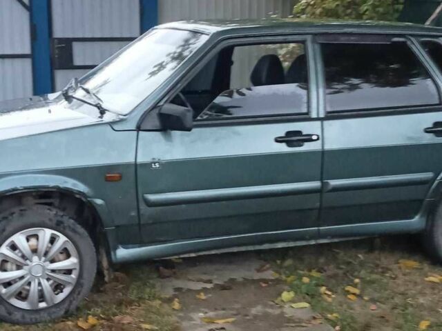 Зеленый ВАЗ 2115 Самара, объемом двигателя 1.6 л и пробегом 200 тыс. км за 1500 $, фото 2 на Automoto.ua