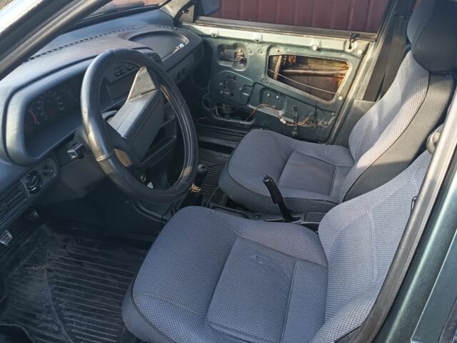 Зелений ВАЗ 2115 Самара, об'ємом двигуна 1.6 л та пробігом 200 тис. км за 750 $, фото 7 на Automoto.ua