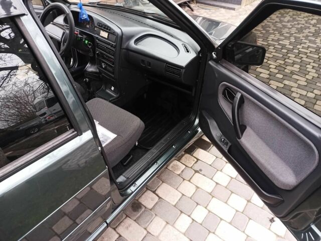 Зелений ВАЗ 2115 Самара, об'ємом двигуна 1.6 л та пробігом 47 тис. км за 3200 $, фото 7 на Automoto.ua