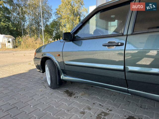 Зеленый ВАЗ 2115 Самара, объемом двигателя 1.6 л и пробегом 150 тыс. км за 2300 $, фото 4 на Automoto.ua