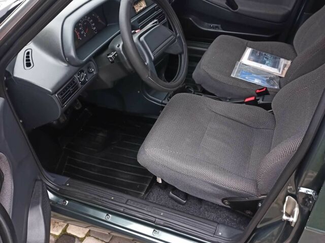 Зелений ВАЗ 2115 Самара, об'ємом двигуна 1.6 л та пробігом 47 тис. км за 3200 $, фото 3 на Automoto.ua