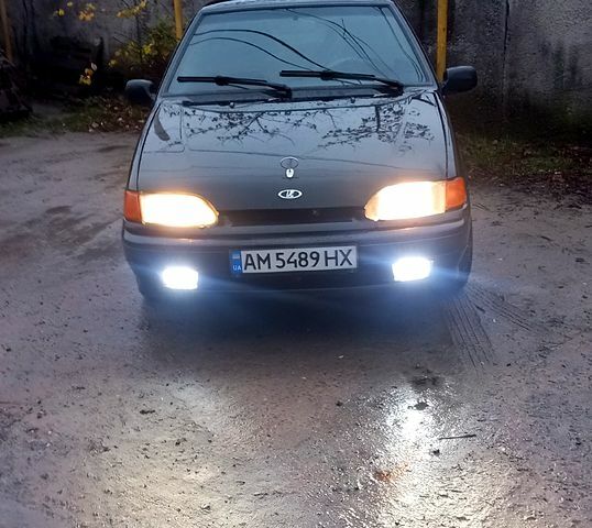 Зелений ВАЗ 2115 Самара, об'ємом двигуна 1.6 л та пробігом 0 тис. км за 1350 $, фото 5 на Automoto.ua