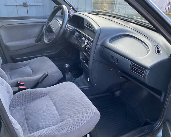 Зеленый ВАЗ 2115 Самара, объемом двигателя 1.6 л и пробегом 76 тыс. км за 3600 $, фото 26 на Automoto.ua