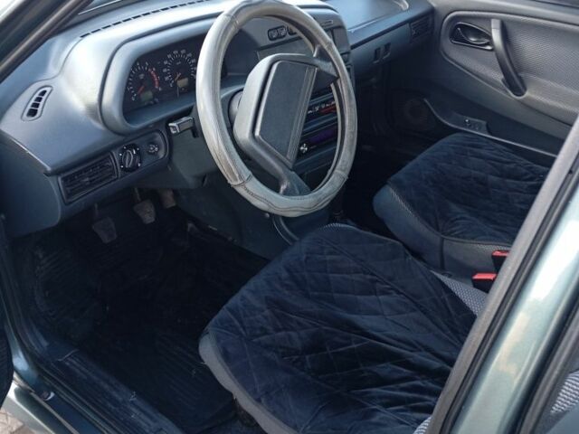 Зеленый ВАЗ 2115 Самара, объемом двигателя 1.6 л и пробегом 142 тыс. км за 2300 $, фото 10 на Automoto.ua