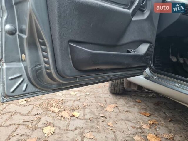 Зелений ВАЗ 2115 Самара, об'ємом двигуна 1.6 л та пробігом 102 тис. км за 2700 $, фото 17 на Automoto.ua