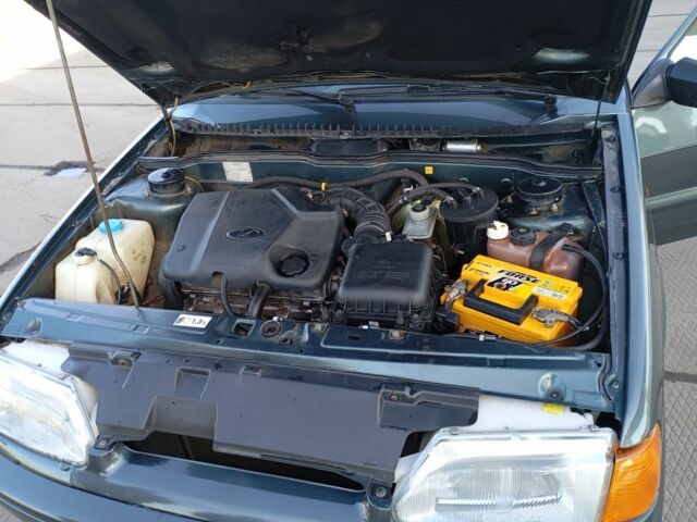 Зеленый ВАЗ 2115 Самара, объемом двигателя 1.6 л и пробегом 142 тыс. км за 2300 $, фото 14 на Automoto.ua