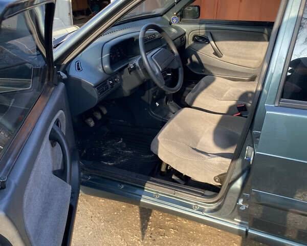 Зеленый ВАЗ 2115 Самара, объемом двигателя 1.6 л и пробегом 76 тыс. км за 3600 $, фото 9 на Automoto.ua