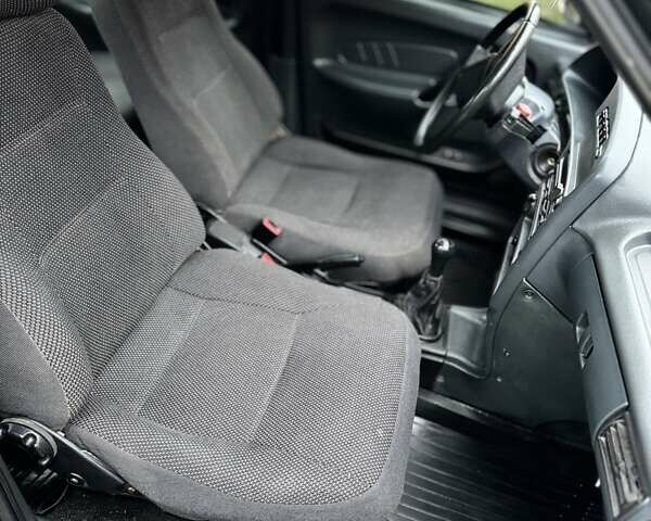 Зеленый ВАЗ 2115 Самара, объемом двигателя 1.6 л и пробегом 250 тыс. км за 1699 $, фото 13 на Automoto.ua