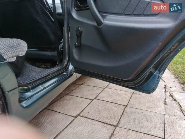 Зеленый ВАЗ 2115 Самара, объемом двигателя 1.6 л и пробегом 130 тыс. км за 1650 $, фото 12 на Automoto.ua