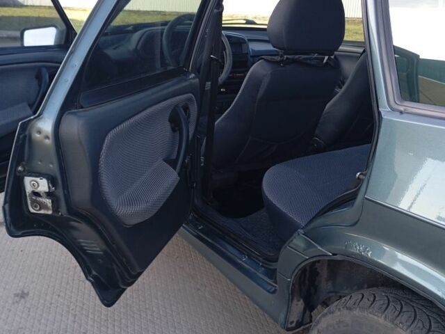 Зеленый ВАЗ 2115 Самара, объемом двигателя 1.6 л и пробегом 142 тыс. км за 2300 $, фото 6 на Automoto.ua