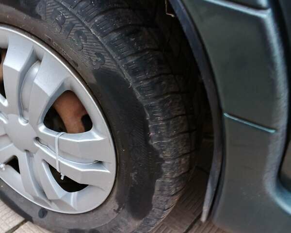 Зеленый ВАЗ 2115 Самара, объемом двигателя 1.6 л и пробегом 130 тыс. км за 1650 $, фото 14 на Automoto.ua