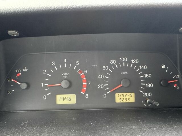 Зеленый ВАЗ 2115 Самара, объемом двигателя 1.6 л и пробегом 140 тыс. км за 2600 $, фото 10 на Automoto.ua