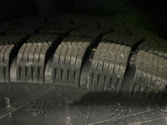 Зеленый ВАЗ 2115 Самара, объемом двигателя 1.6 л и пробегом 267 тыс. км за 899 $, фото 6 на Automoto.ua