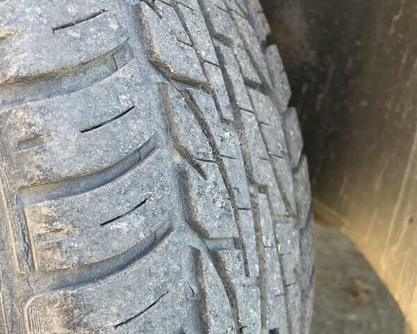 Зеленый ВАЗ 2115 Самара, объемом двигателя 1.6 л и пробегом 53 тыс. км за 3200 $, фото 32 на Automoto.ua