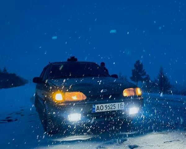 Зеленый ВАЗ 2115 Самара, объемом двигателя 1.6 л и пробегом 113 тыс. км за 3200 $, фото 19 на Automoto.ua