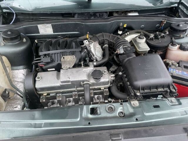 Зеленый ВАЗ 2115 Самара, объемом двигателя 1.6 л и пробегом 210 тыс. км за 2400 $, фото 8 на Automoto.ua