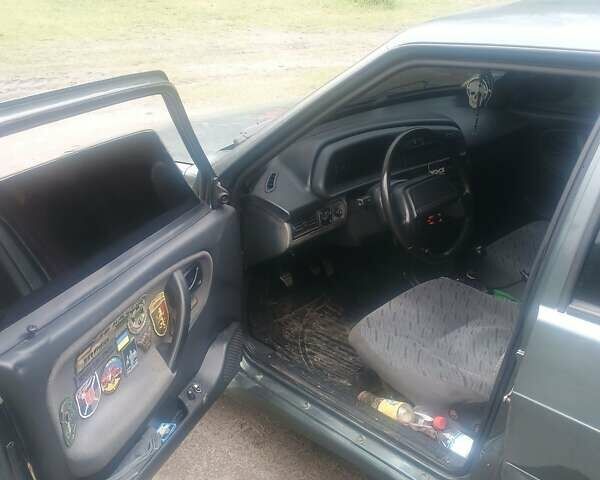 Зеленый ВАЗ 2115 Самара, объемом двигателя 1.6 л и пробегом 113 тыс. км за 3200 $, фото 15 на Automoto.ua