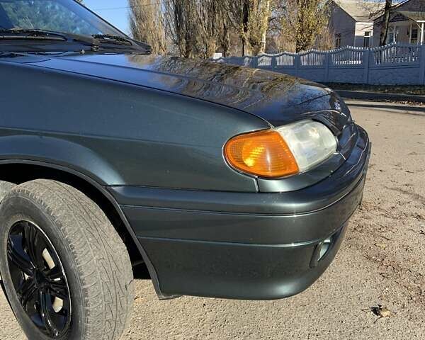 Зеленый ВАЗ 2115 Самара, объемом двигателя 1.6 л и пробегом 53 тыс. км за 3200 $, фото 2 на Automoto.ua