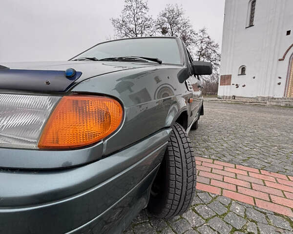 Зеленый ВАЗ 2115 Самара, объемом двигателя 1.6 л и пробегом 36 тыс. км за 4350 $, фото 11 на Automoto.ua