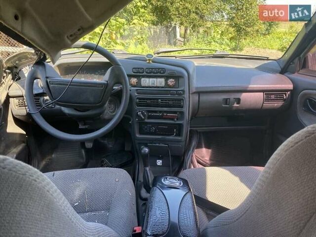 Зеленый ВАЗ 2115 Самара, объемом двигателя 1.6 л и пробегом 160 тыс. км за 1600 $, фото 2 на Automoto.ua