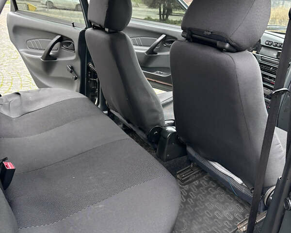 Зеленый ВАЗ 2115 Самара, объемом двигателя 1.6 л и пробегом 36 тыс. км за 4350 $, фото 28 на Automoto.ua