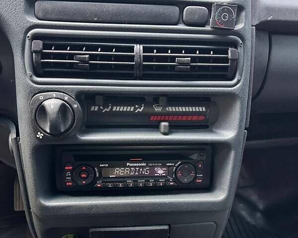 ВАЗ 2115 Самара 2011 у Славуте на Automoto.ua Зелений ВАЗ 2115 Самара, об'ємом двигуна 1.6 л та пробігом 152 тис. км за 2600 $, фото 18 на Automoto.ua