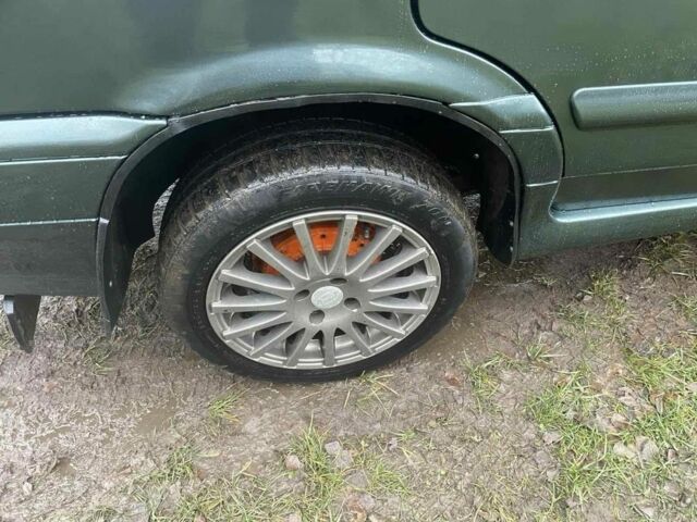 Зеленый ВАЗ 2115 Самара, объемом двигателя 1.6 л и пробегом 210 тыс. км за 2400 $, фото 7 на Automoto.ua