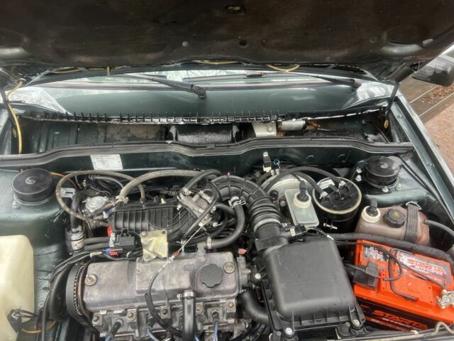 Зеленый ВАЗ 2115 Самара, объемом двигателя 1.6 л и пробегом 160 тыс. км за 2350 $, фото 5 на Automoto.ua