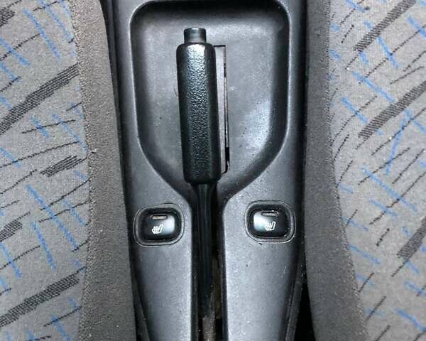 Зеленый ВАЗ 2115 Самара, объемом двигателя 1.6 л и пробегом 245 тыс. км за 2450 $, фото 15 на Automoto.ua