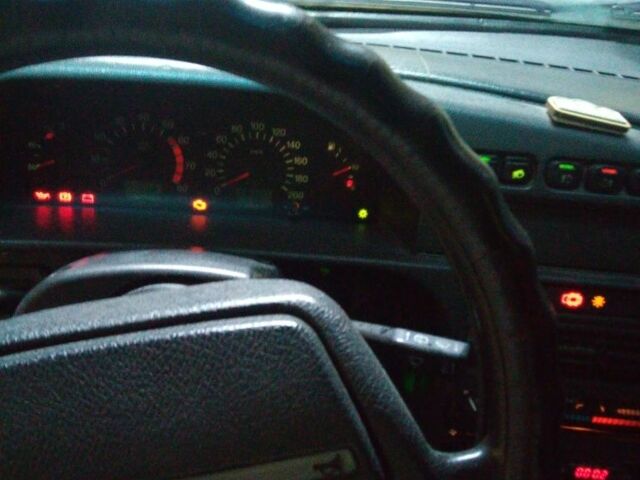 Зеленый ВАЗ 2115 Самара, объемом двигателя 1.6 л и пробегом 233 тыс. км за 1300 $, фото 2 на Automoto.ua