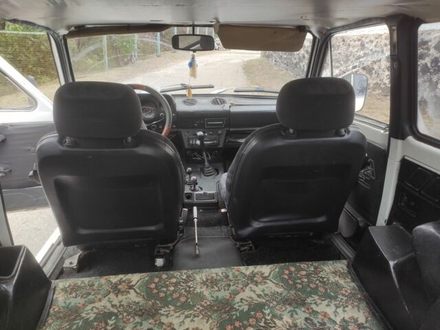 Белый ВАЗ 2121, объемом двигателя 1.6 л и пробегом 86 тыс. км за 1700 $, фото 6 на Automoto.ua