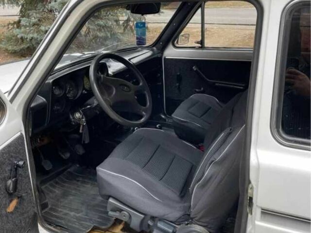 Белый ВАЗ 2121, объемом двигателя 1.6 л и пробегом 400 тыс. км за 1300 $, фото 8 на Automoto.ua
