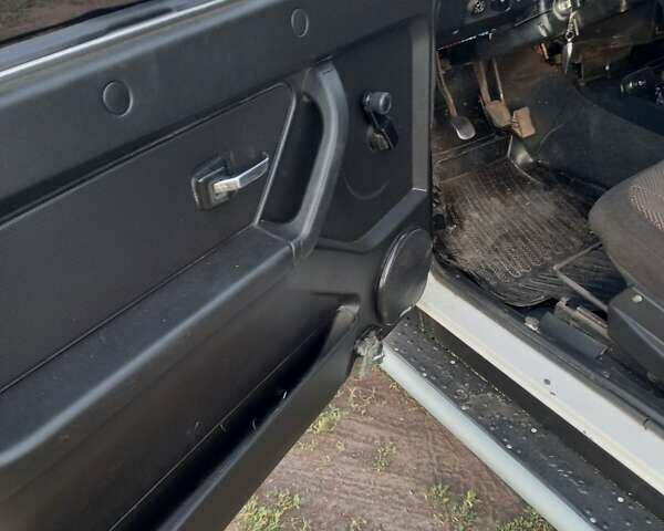 Білий ВАЗ 2121 Нива, об'ємом двигуна 1.7 л та пробігом 135 тис. км за 4000 $, фото 10 на Automoto.ua